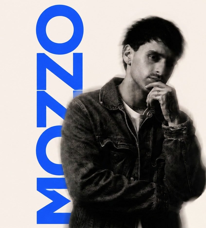Retrato en blanco y negro del equipo de Mozzo Estudio Web, junto al wordmark MOZZO en azul